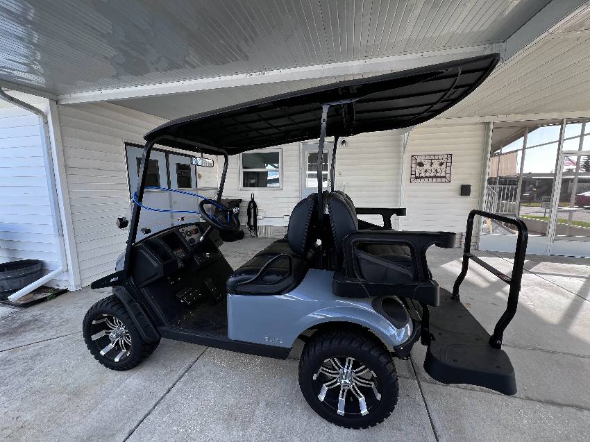 398 Tennis Lane a Winter Haven, FL Mobile or Manufactured Home for Sale